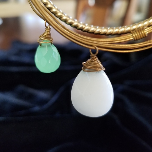 Susan Hanover dangle Jade bracelets. 3 in set. - Picture 2 of 4